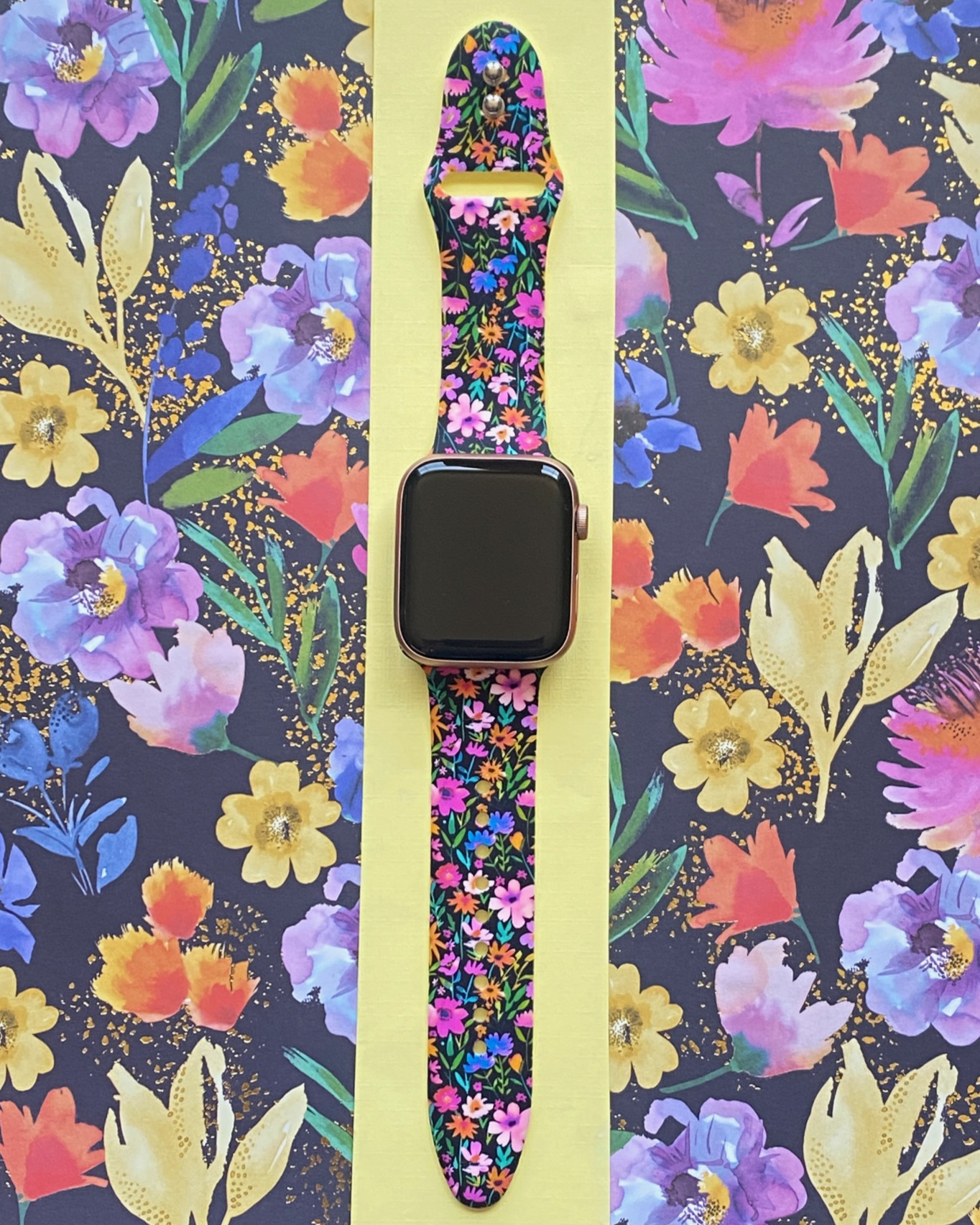 Summer Flowers Black Apple Watch Band