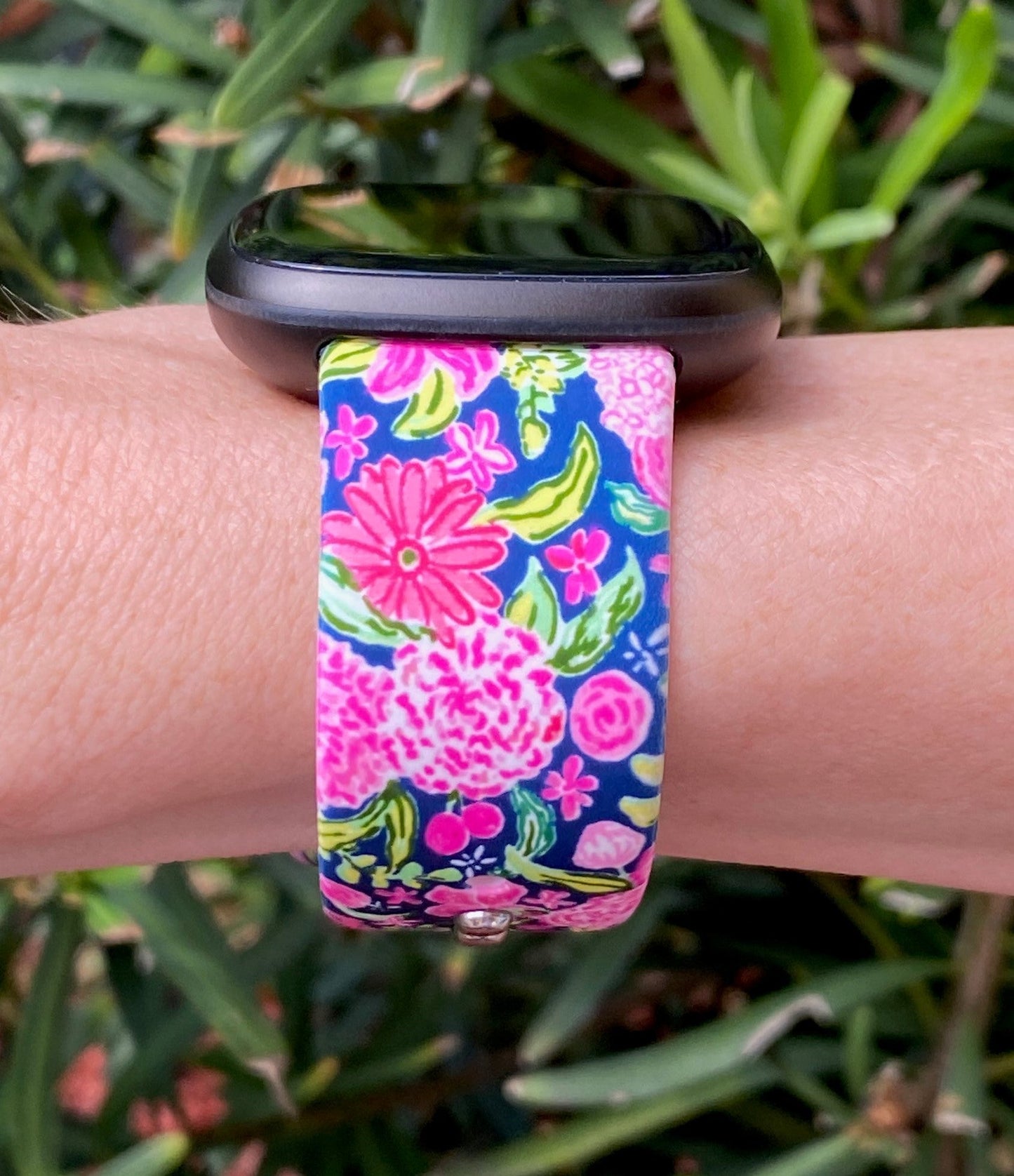 Flower Blooms Fitbit Versa 1/2 Watch Band